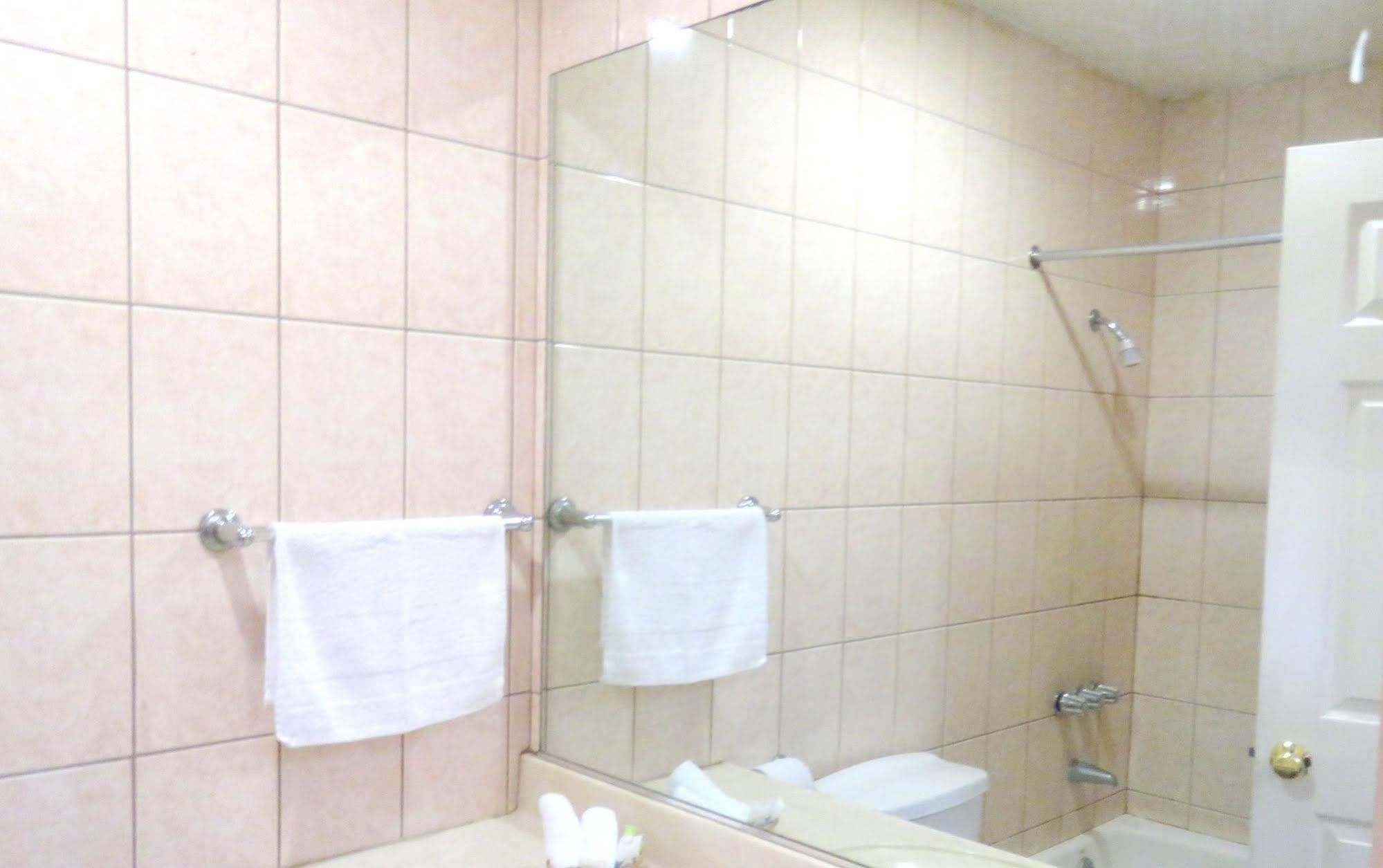 Central Inn Motel ลอสแอนเจลิส ภายนอก รูปภาพ